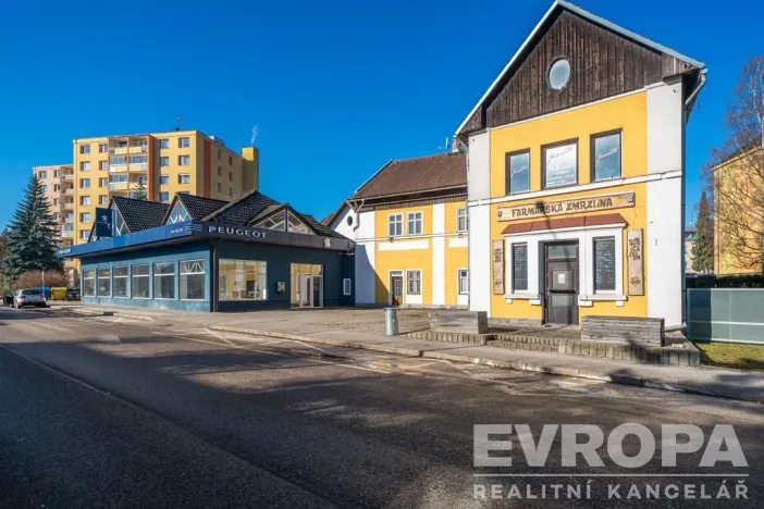 Prodej komerční nemovitosti, Vrchlabí, Pražská, 1800 m2