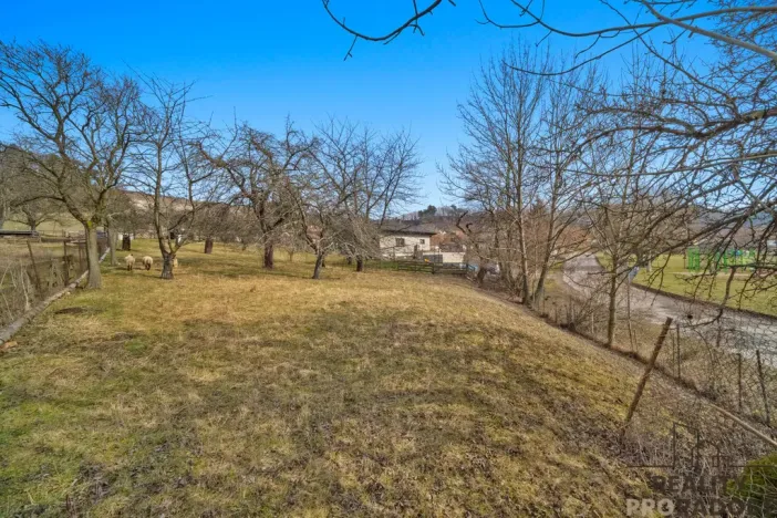 Prodej pozemku pro bydlení, Střemošice, 1585 m2