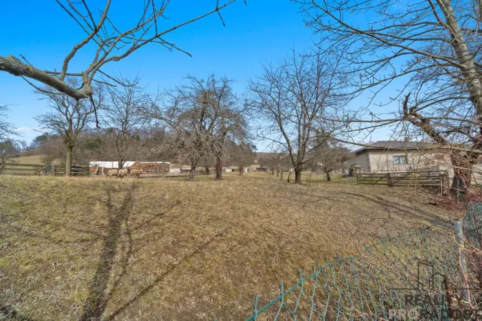 Prodej pozemku pro bydlení, Střemošice, 1585 m2