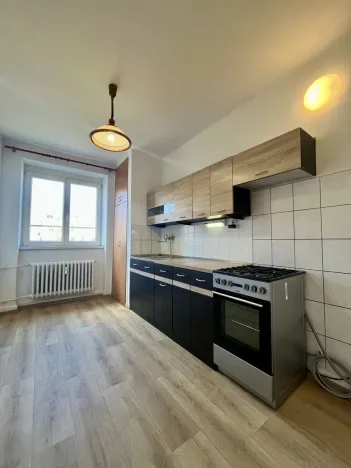 Pronájem bytu 2+1, Ostrava - Poruba, Bohuslava Martinů, 62 m2