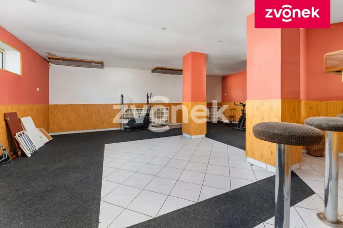 Prodej komerční nemovitosti, Zlín, Ševcovská, 267 m2