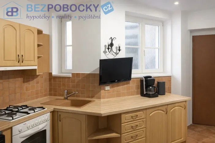 Prodej bytu 2+1, Praha, Tusarova, 67 m2