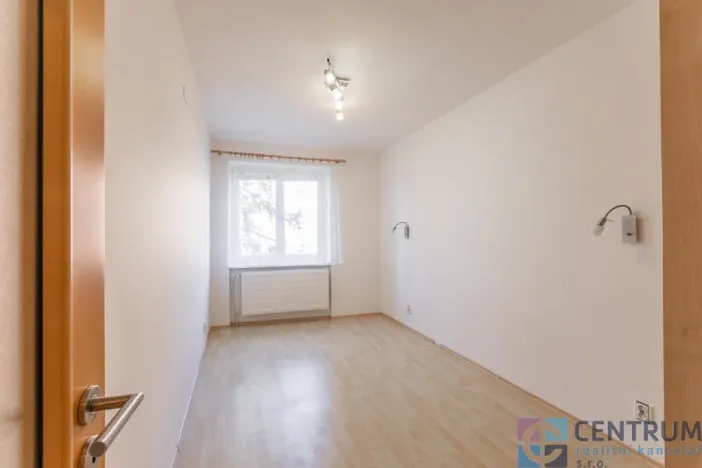 Pronájem bytu 4+kk, Praha - Braník, Gončarenkova, 87 m2