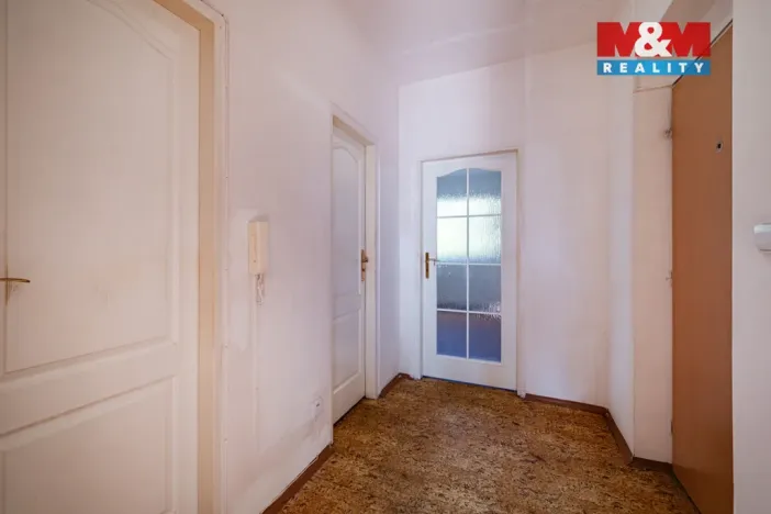 Pronájem bytu 2+kk, Mariánské Lázně - Úšovice, Kubelíkova, 47 m2