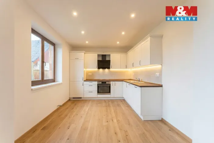 Prodej rodinného domu, Mrač, 259 m2