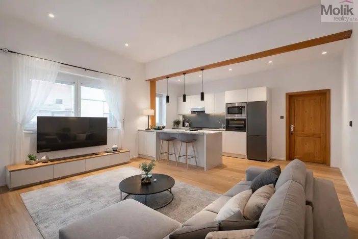 Prodej rodinného domu, Dubí - Běhánky, Palackého, 182 m2