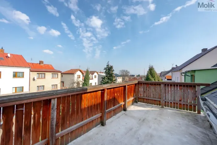 Prodej rodinného domu, Dubí - Běhánky, Palackého, 182 m2