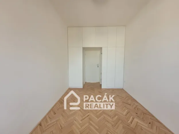Pronájem bytu 3+1, Prostějov, nám. Padlých hrdinů, 84 m2