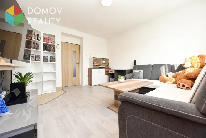 Pronájem bytu 2+1, Tmaň, Sídliště, 43 m2