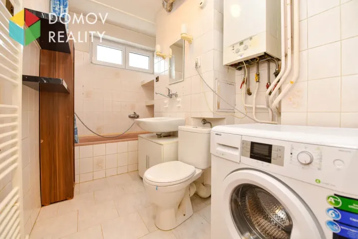 Pronájem bytu 2+1, Tmaň, Sídliště, 43 m2