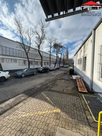 Pronájem obchodního prostoru, Ostrava, Ruská, 450 m2