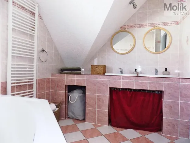 Prodej rodinného domu, Varnsdorf, Žilinská, 190 m2