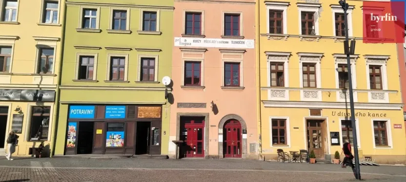 Pronájem obchodního prostoru, Opava, Dolní náměstí, 194 m2