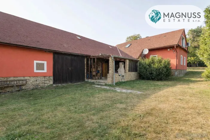 Prodej rodinného domu, Suchdol - Labutice, 160 m2