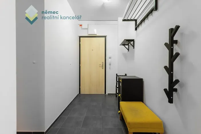 Prodej bytu 4+1, Praha - Hloubětín, Slévačská, 90 m2