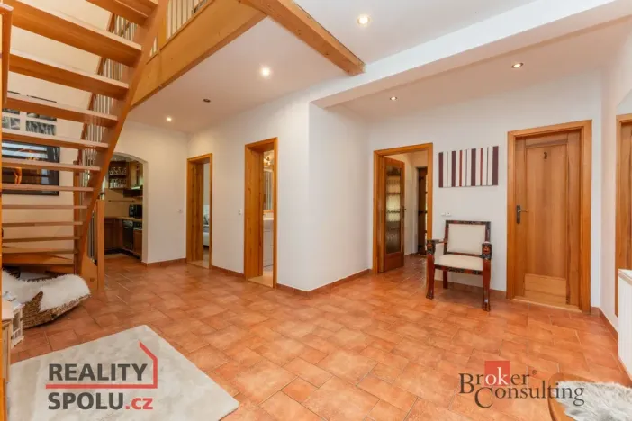 Prodej rodinného domu, Malonty - Jaroměř, 200 m2