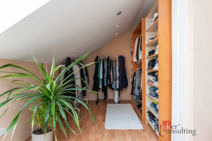 Prodej rodinného domu, Malonty - Jaroměř, 193 m2