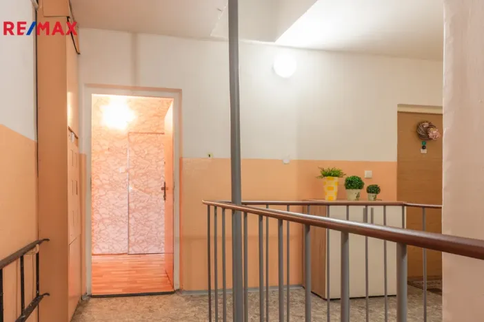 Prodej bytu 2+kk, Litvínov - Horní Litvínov, Valdštejnská, 50 m2