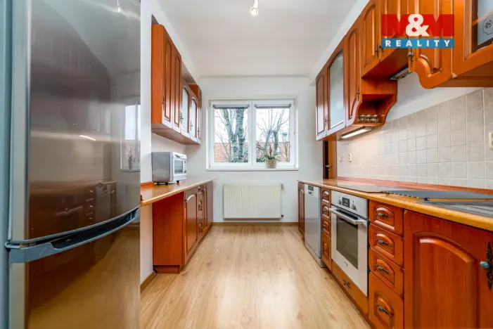 Prodej rodinného domu, Sokoleč, Švestková, 184 m2