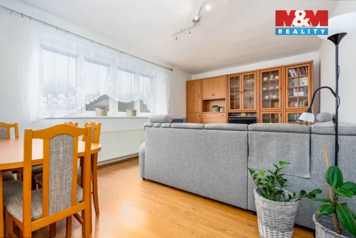 Prodej rodinného domu, Sokoleč, Švestková, 184 m2