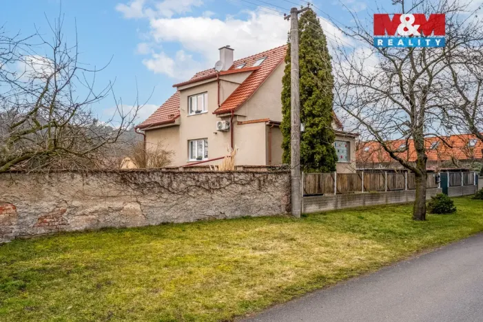 Prodej rodinného domu, Sokoleč, Švestková, 184 m2