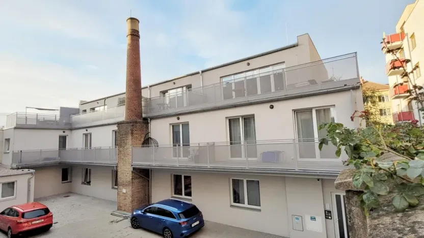 Pronájem bytu 1+kk, Praha - Strašnice, Strančická, 22 m2