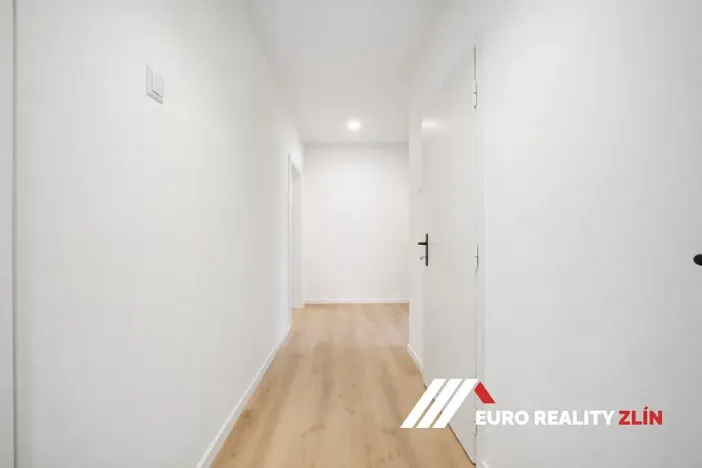 Prodej bytu 2+1, Zlín, Benešovo nábřeží, 56 m2