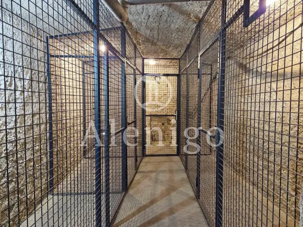 Prodej komerční nemovitosti, Praha - Žižkov, Kubelíkova, 4 m2