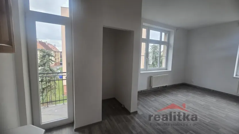 Pronájem bytu 2+kk, Opava - Předměstí, Palackého, 61 m2
