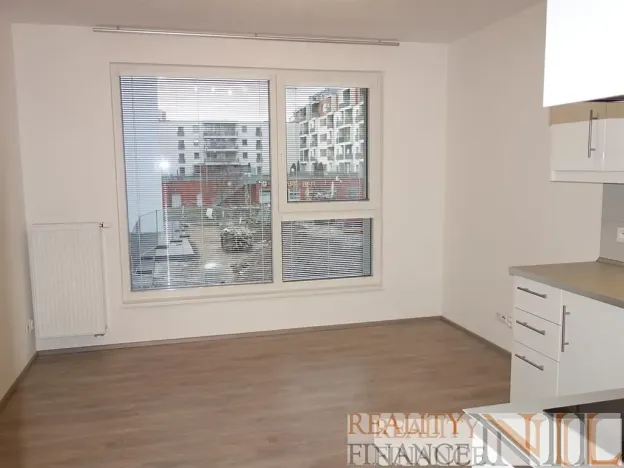 Pronájem bytu 1+kk, Plzeň, Na Chmelnicích, 27 m2