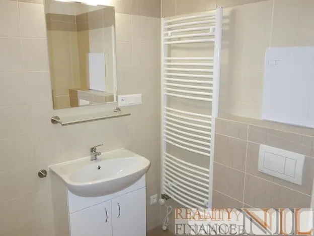 Pronájem bytu 1+kk, Plzeň, Na Chmelnicích, 27 m2