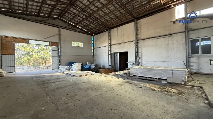 Prodej výrobních prostor, Erpužice - Blahousty, 10996 m2