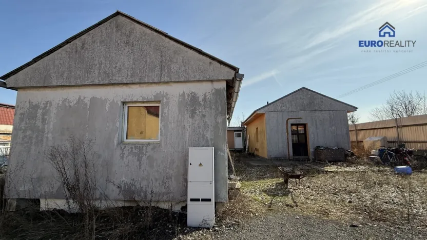 Prodej výrobních prostor, Erpužice - Blahousty, 10996 m2