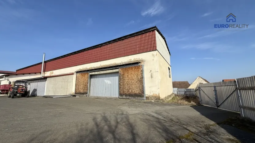 Prodej výrobních prostor, Erpužice - Blahousty, 10996 m2