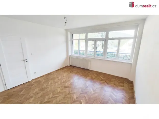 Pronájem bytu 2+kk, Štěchovice, Hlavní, 64 m2