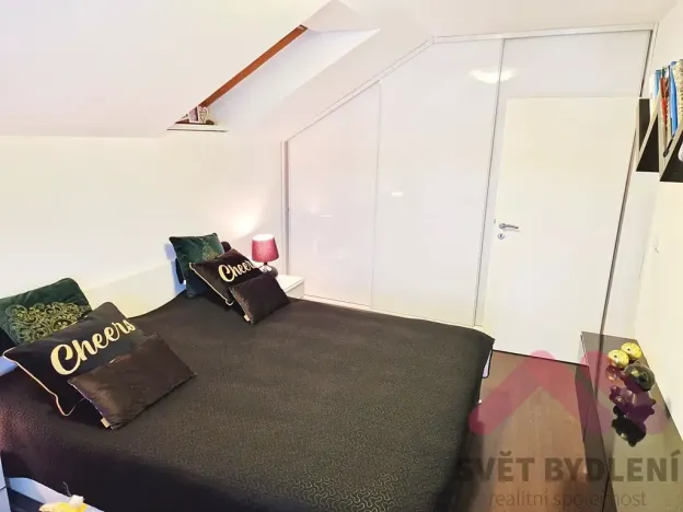 Prodej rodinného domu, Praha - Újezd nad Lesy, Zbytinská, 185 m2