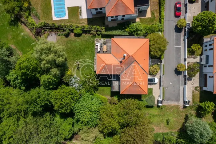 Prodej rodinného domu, Statenice, Zelená, 285 m2