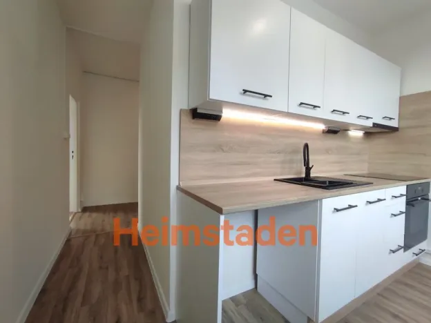 Pronájem bytu 3+1, Orlová - Lutyně, Masarykova třída, 55 m2