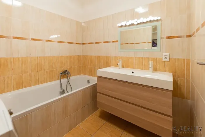 Pronájem bytu 3+kk, Ostrava, Kaminského, 94 m2