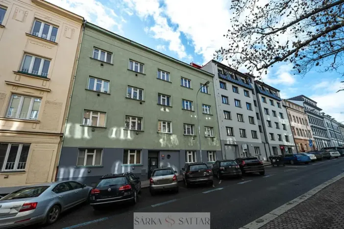 Pronájem bytu 2+kk, Praha - Košíře, Holečkova, 44 m2