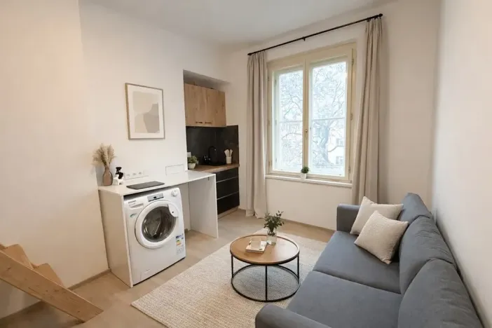 Pronájem bytu 1+kk, Praha - Vinohrady, Hradecká, 17 m2