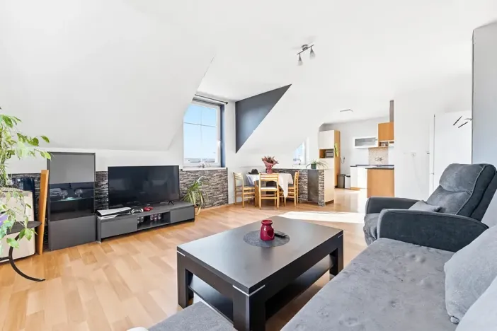 Prodej bytu 3+kk, Tisová, 71 m2