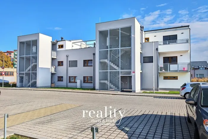 Pronájem bytu 3+kk, Znojmo, Hrušňová, 80 m2
