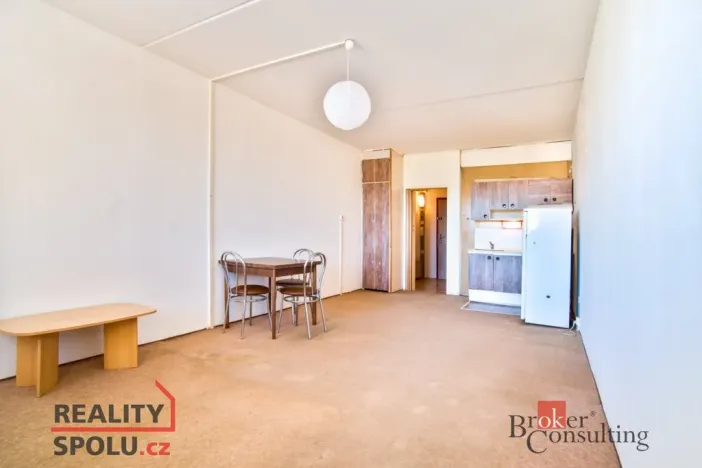 Pronájem bytu 1+kk, Týn nad Vltavou, náměstí Mládeže, 32 m2