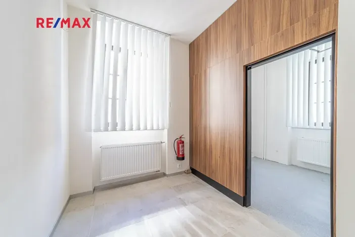 Prodej obchodního prostoru, Králíky, 5. května, 519 m2