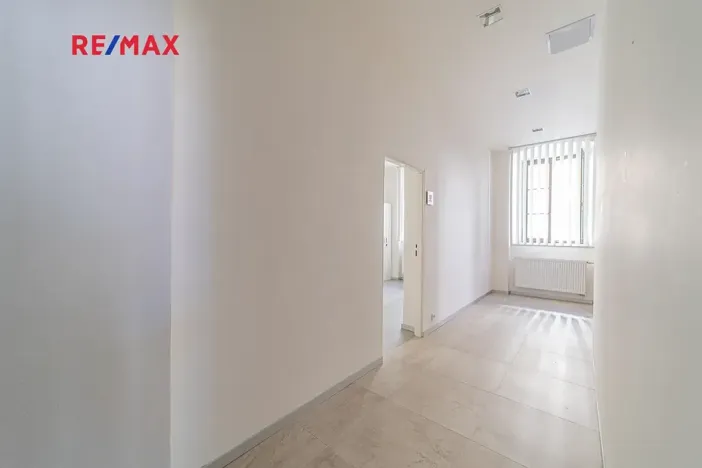 Prodej obchodního prostoru, Králíky, 5. května, 519 m2