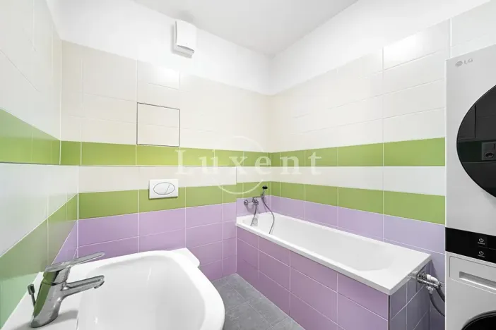 Prodej bytu 2+kk, Praha - Čakovice, Tryskovická, 62 m2