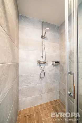 Prodej bytu 2+kk, Černý Důl, 78 m2