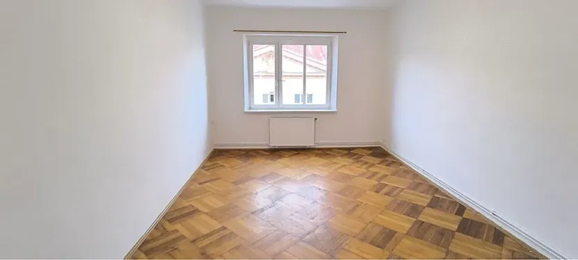 Pronájem bytu 3+1, Cheb, Mánesova, 80 m2