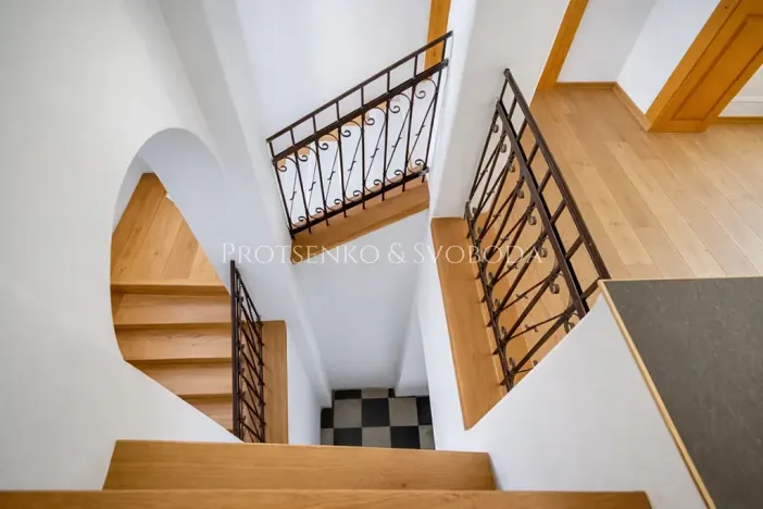 Prodej ubytování, Mělník, Českolipská, 418 m2